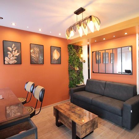 Luxury Studio, Rez De Chaussee, Parking Prive Video Surveillance, Canape Haute Qualite Convertible Couchage 2 Personnes, Centre Ville Proche, Restaurant, Boulangerie 2 Minutes A Pied, Terrasse - 800Metre Carre De Terrain - Gere Par Presta-Zen'Service Verdun-sur-Meuse Bagian luar foto